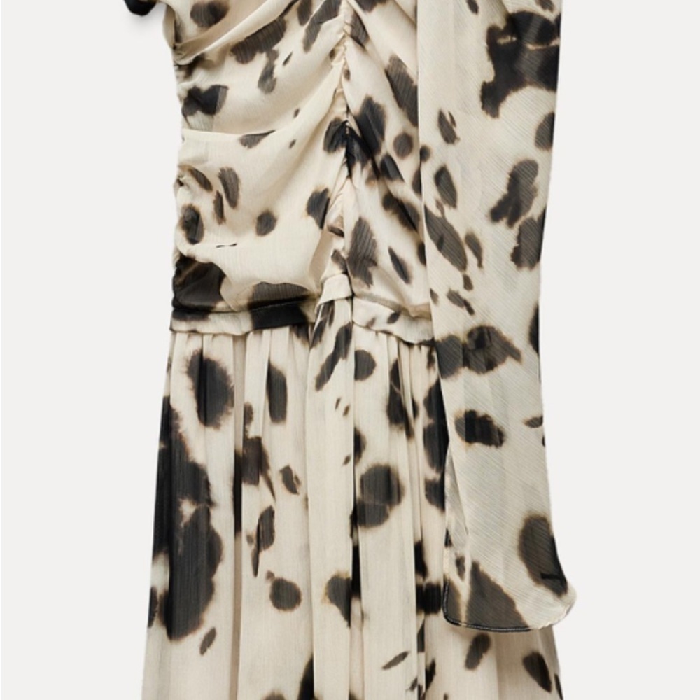 ZARA VOLUMINOUS ANIMAL PRINT DRESS BLACK/IVORY
#zara limited #chic dress - Picture 7 of 8